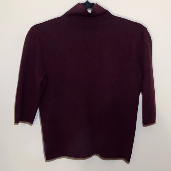 Burgundy turtle neck half sleeve sweater - Picture 2 of 3